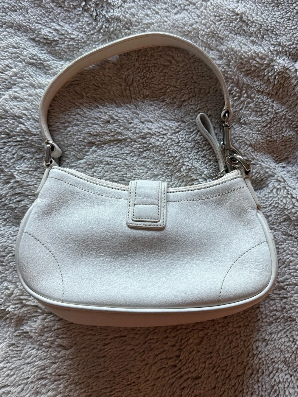 Coach White Leather Mini Shoulder Bag with Buckle - Picture 2 of 4